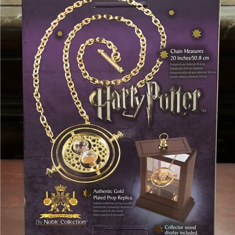 Harry Potter Time Turner Prop Replica - Picture 2 of 6
